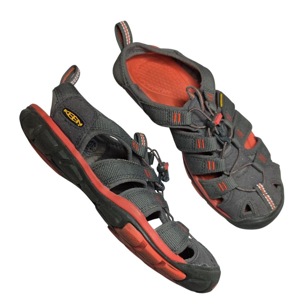 Keen Whisper Closed Toe Adventure Sandals Waterproof Hiking Shoes Women's Size 7